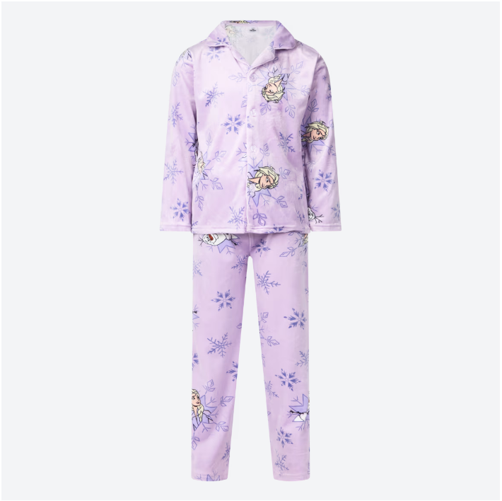 Pijamas de terciopelo en Action